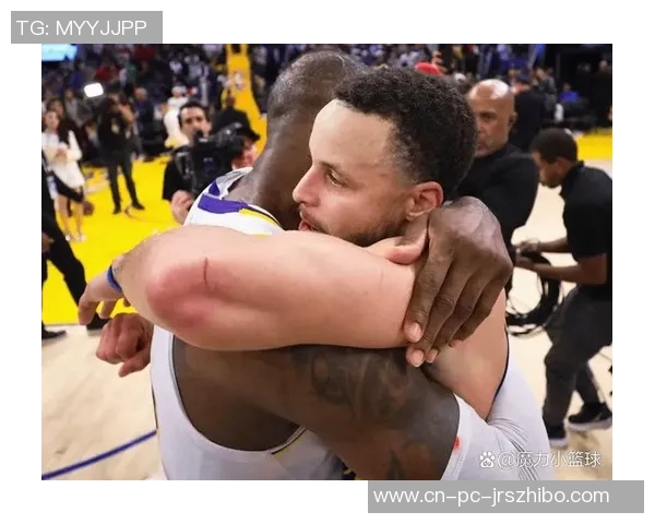 詹姆斯与勇士的巅峰对决揭示NBA历史新篇章的精彩瞬间